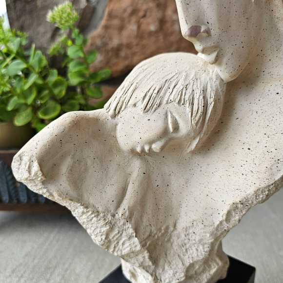 1984 David Fisher Austin Productions, First Moments Sculpture Mother Child 17” - Picture 9 of 16